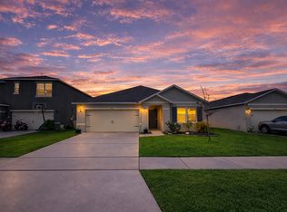 208 Old Mill Pond Rd, Edgewater, FL 32141