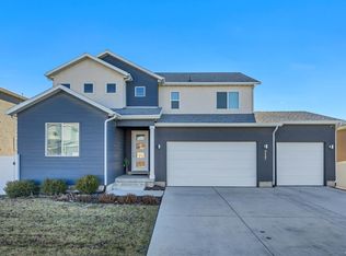 717 W Wynwood Dr, Salt Lake City, UT 84123