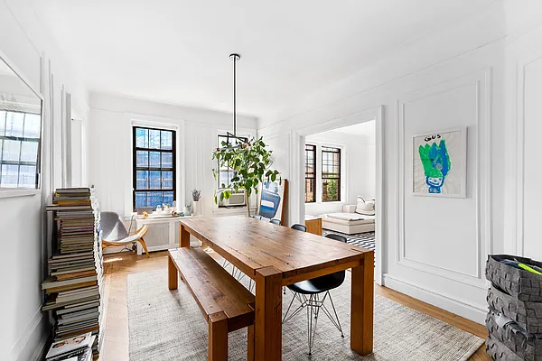 Rented by Balen Real Estate, LLC | media 15