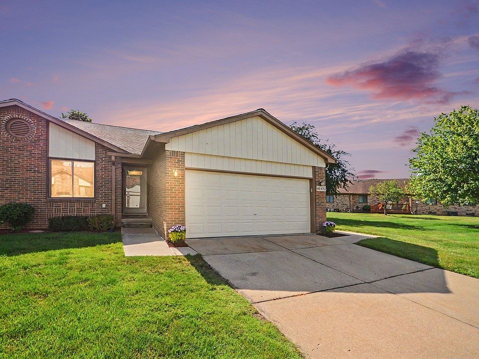 1st image of 48470 Rosewood Ln