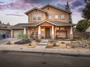 355 W Herbert Ave, Reedley, CA 93654
