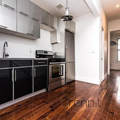 Rented by Rennit Inc. | media 26
