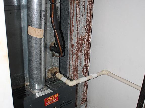 4th image of 1030 Baywood Dr