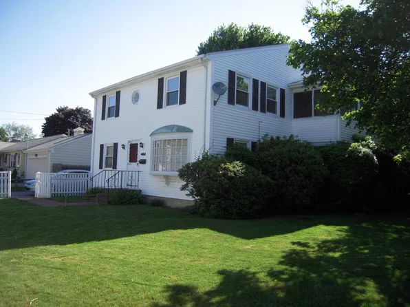 404 Dover Ave Floor 1, East Providence, RI 02914