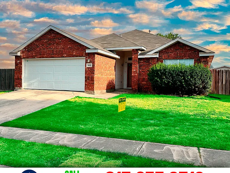 5421 Shadydell Dr — Photo 1