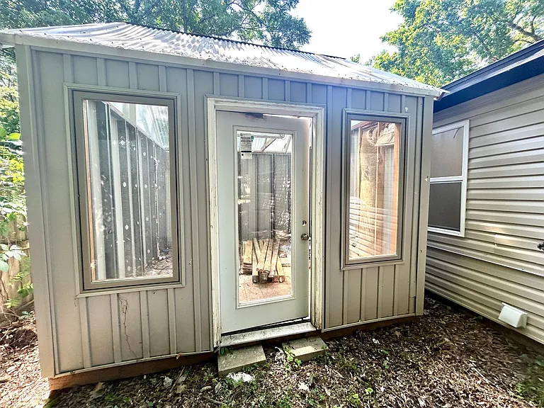 72 Bois D Arc St — Photo 38