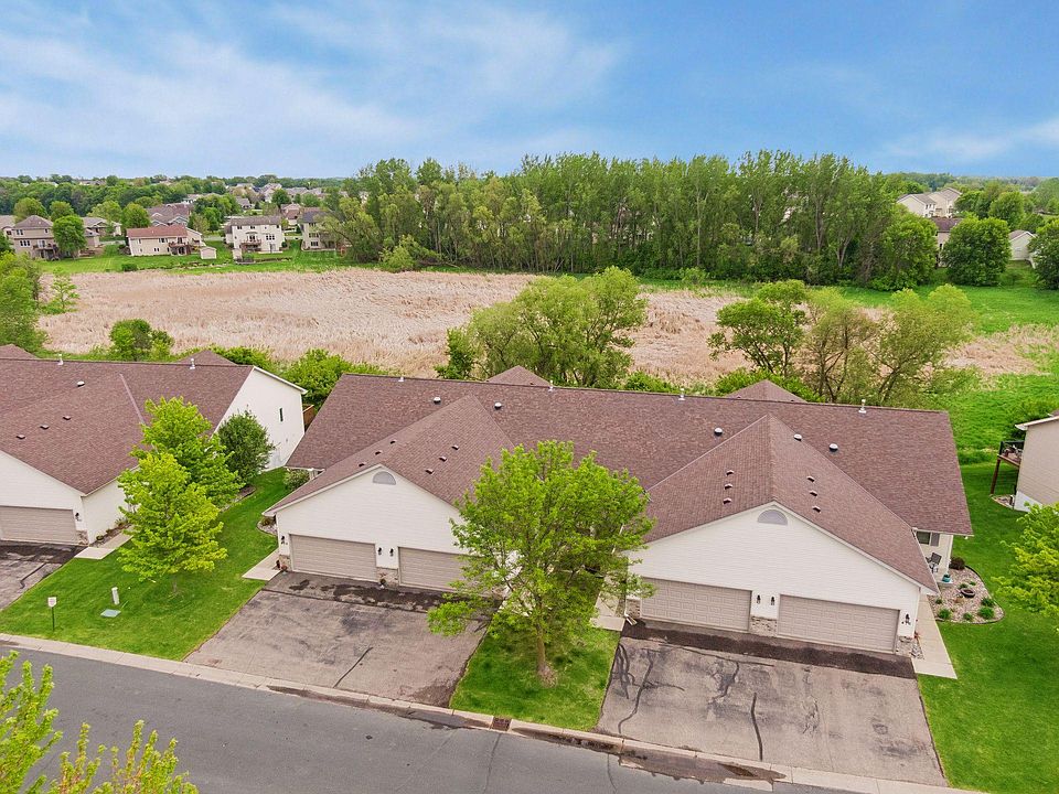 1st image of 464 Meadow Ln
