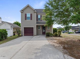 28 Kings Cross Ct, Beaufort, SC 29902