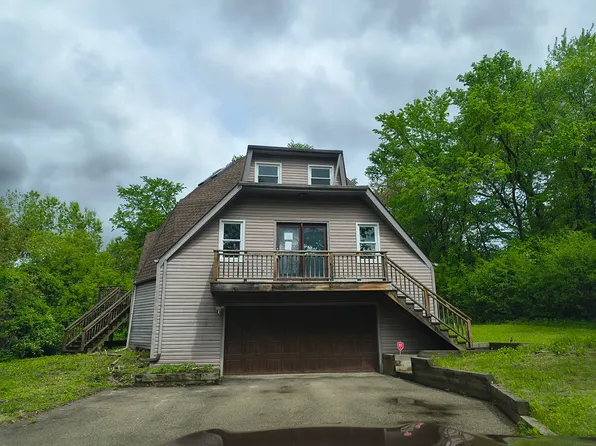 39460 N Park Ave, Lake Villa, IL 60046