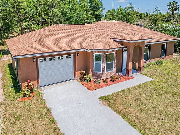 4th image of 2998 Pinellas Ln