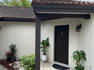 15210 SW 48th Ter #E-83, Miami, FL 33185