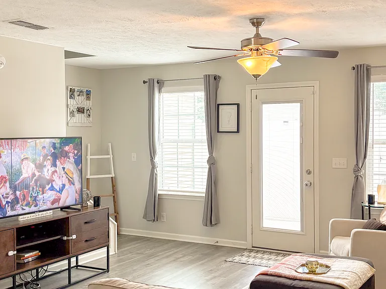 3433 Donerail Cir — Photo 5