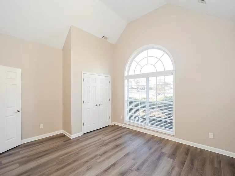 501 Summer Brooke Ln — Photo 14
