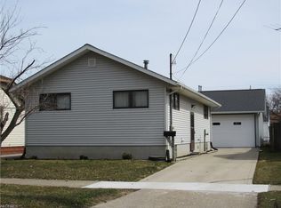 414 Chestnut St, Fairport Harbor, OH 44077