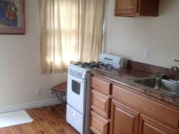 4th image of 10284 Dunleer Dr