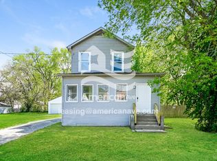 1716 N Machin Ave, Peoria, IL 61604