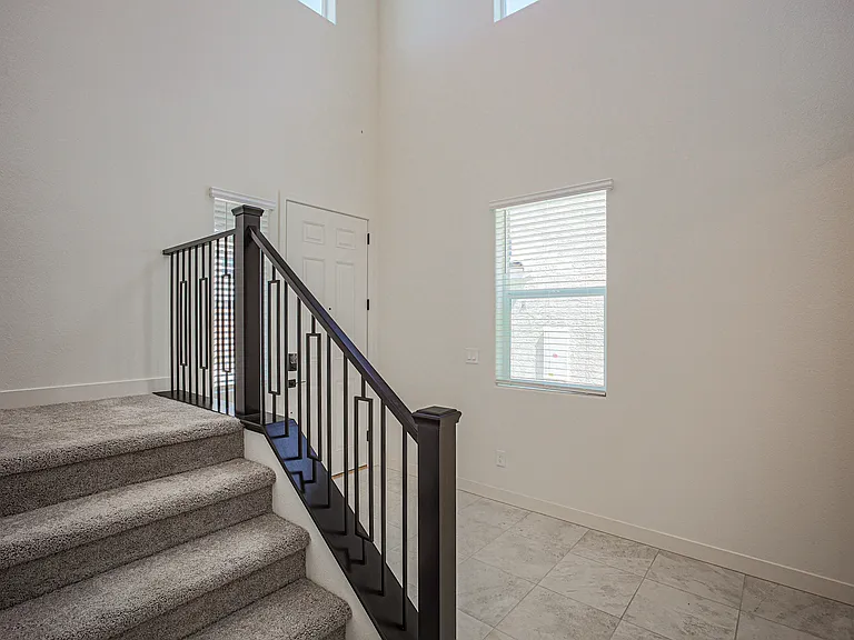 5644 Hill Spire St — Photo 18