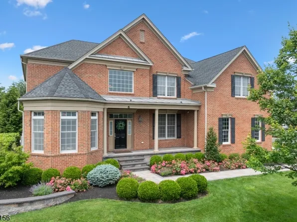 6 Cope Ct, Hillsborough Twp., NJ 08844