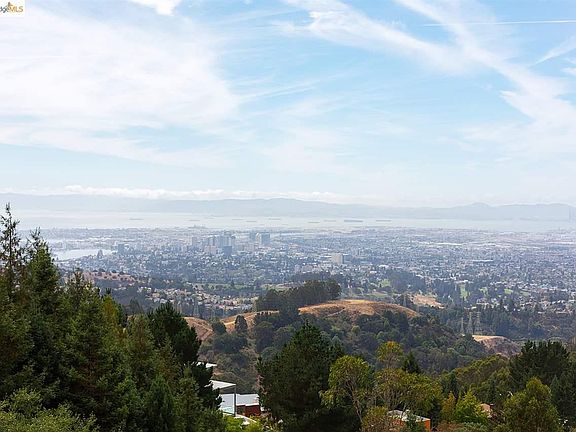 2nd image of 5897 Grizzly Peak Blvd