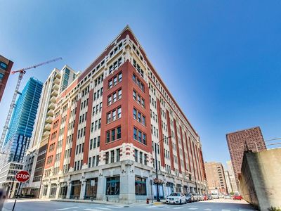 732 S Financial Pl APT 609, Chicago, IL, 60605