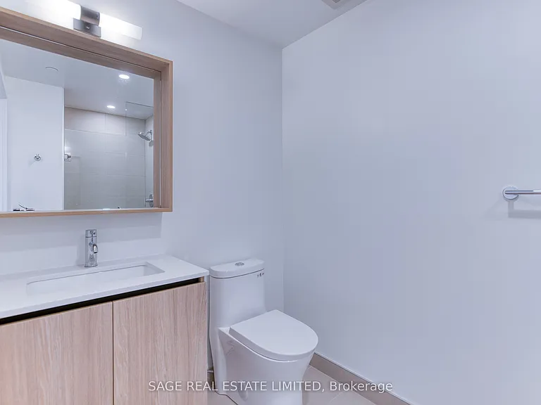 35 Parliament St #1712 — Photo 34