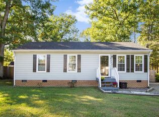 8712 Firethorne Ln, North Chesterfield, VA 23237