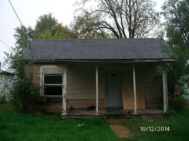 1st image of 612 5th Ave W