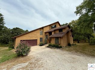 206 NW 131st Rd, Clinton, MO 64735