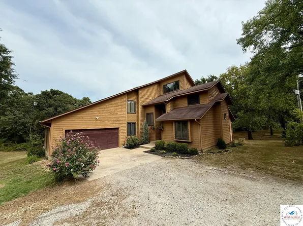 206 NW 131st Rd, Clinton, MO 64735