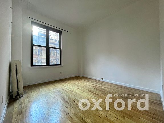 4th image of 11 E 32nd St APT 12B