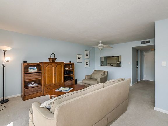 4th image of 2583 Countryside Blvd #3208