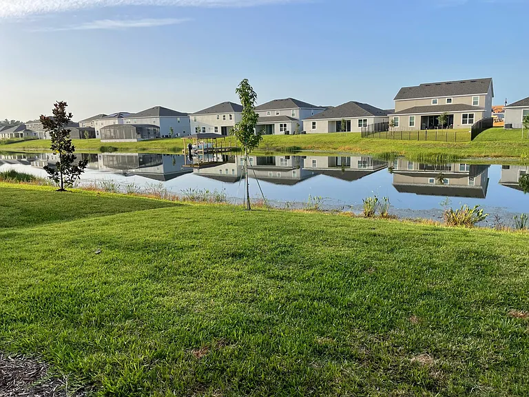 5016 Center Ct — Photo 11
