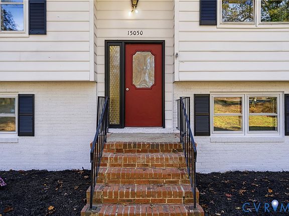 2nd image of 15050 Horseshoe Bend Dr