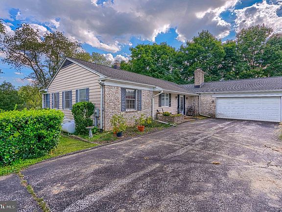 3rd image of 16331 Markoe Rd