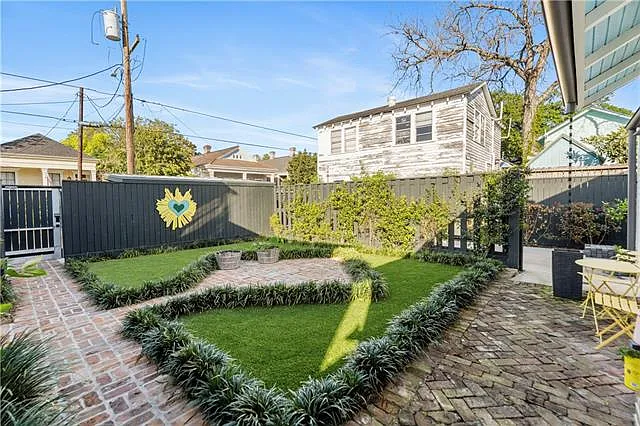639 Desire St #3400 — Photo 32