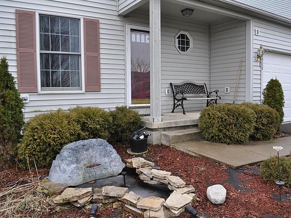3rd image of 2809 Oak Forest Dr