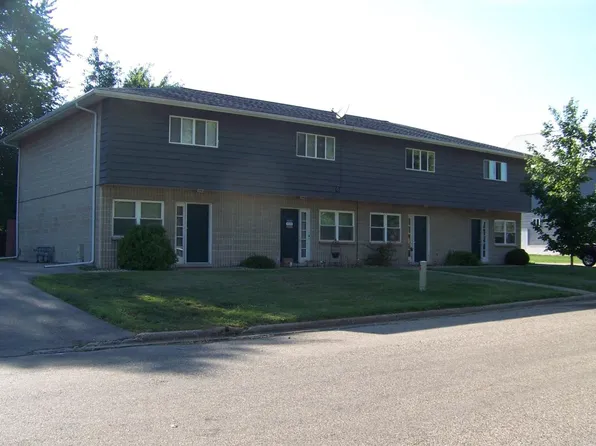 111 Pin Oak Dr APT A, Pekin, IL 61554