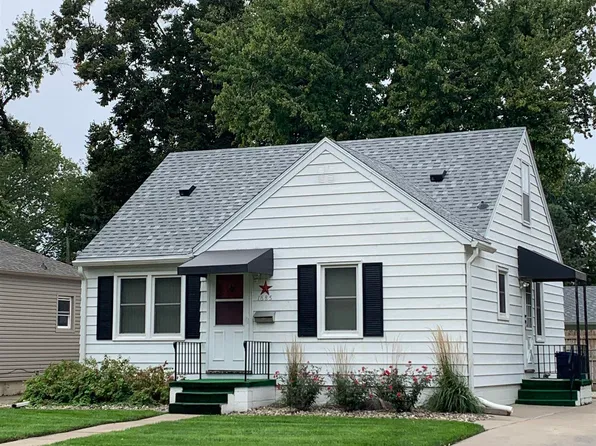 1685 N Logan St, Fremont, NE 68025