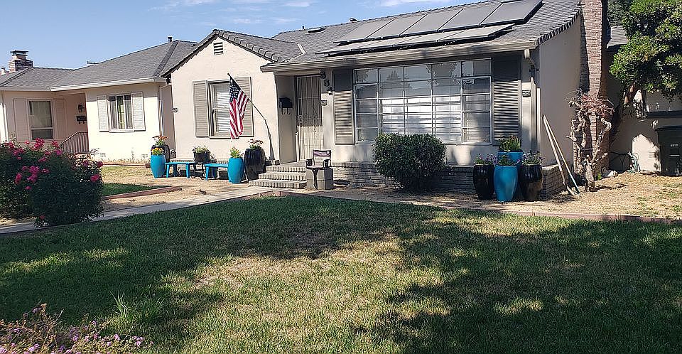 1st image of 554 Tiffany Dr