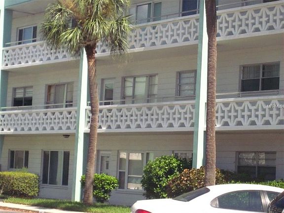 3rd image of 2456 Ecuadorian Way APT 46