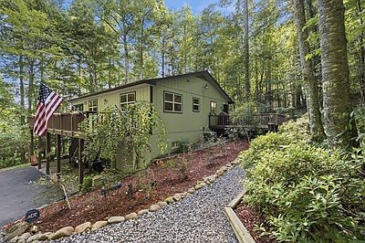 3rd image of 52 Hamilton Cir