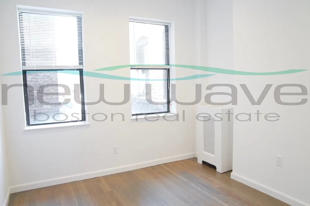 2 bed, 750 sqft, $3,550 — Photo 4