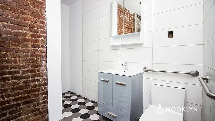 Rented by Nooklyn NYC LLC | media 53