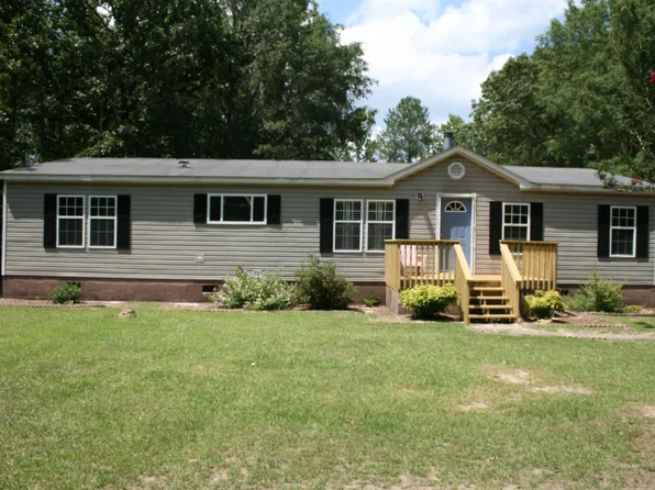 282 Sunday Ln, Sylacauga, AL 35150