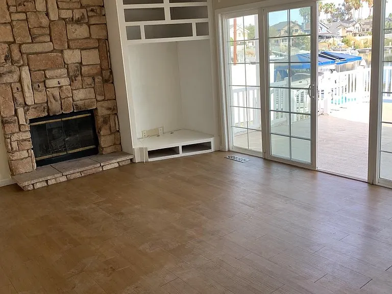 1772 Dolphin Pl — Photo 7