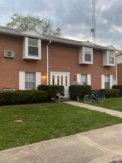 845 Continental Court - 3 — Photo 1