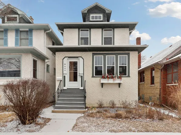 1110 S Grove Ave, Oak Park, IL 60304