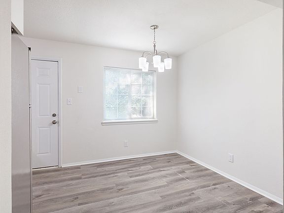 5th image of 641 Powder Springs St SE #9