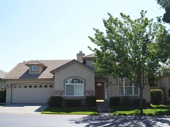 12148 Gold Bluff Ln, Gold River, CA 95670