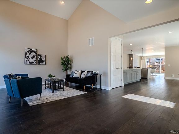 2nd image of 1270 Olive Street